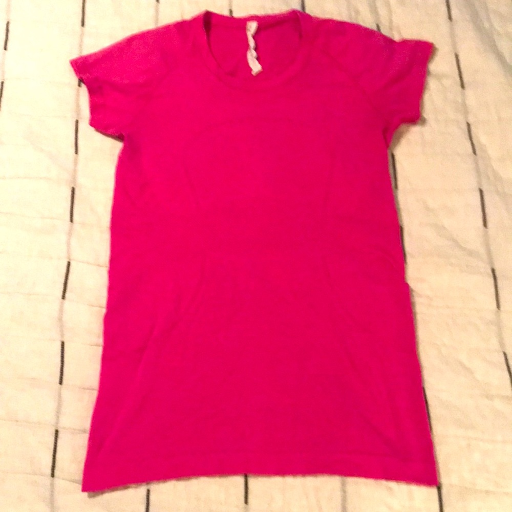 Lulemon swiftly Tech top